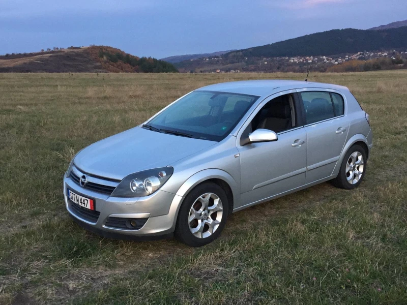 Opel Astra 1.9cdti, снимка 1 - Автомобили и джипове - 49049486