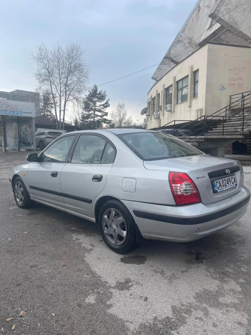 Hyundai Elantra, снимка 9 - Автомобили и джипове - 49201356