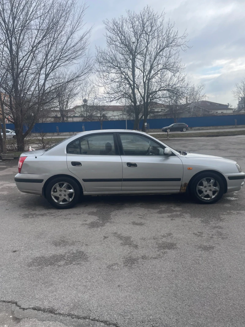 Hyundai Elantra, снимка 8 - Автомобили и джипове - 49201356