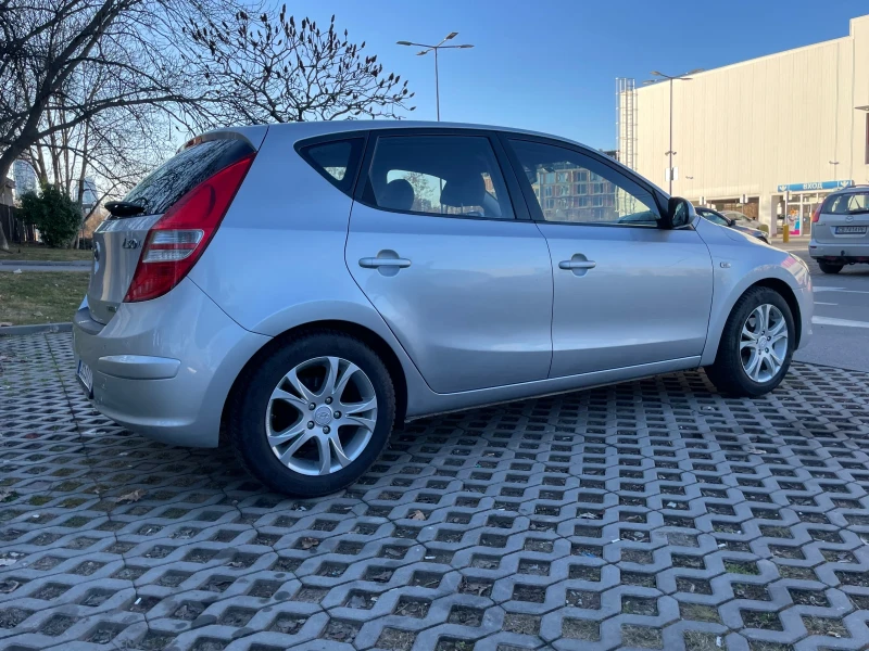 Hyundai I30, снимка 4 - Автомобили и джипове - 49424437