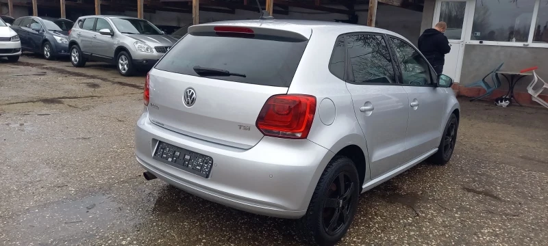 VW Polo 1.2TSI/Автомат/105к.с./Швейцария, снимка 7 - Автомобили и джипове - 52666734