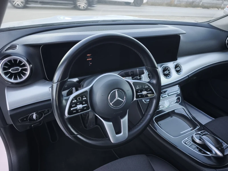 Mercedes-Benz E 220  SPORT SWAROVSKI FACE NEW !!!, снимка 7 - Автомобили и джипове - 53126215