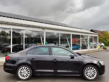 VW Jetta 2, 0 - изображение 3