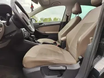 VW Jetta 2, 0 | Mobile.bg — изображение 13