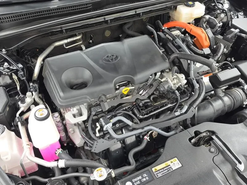 Toyota Crown 2.5 4WD HYBRID, снимка 6 - Автомобили и джипове - 56356731