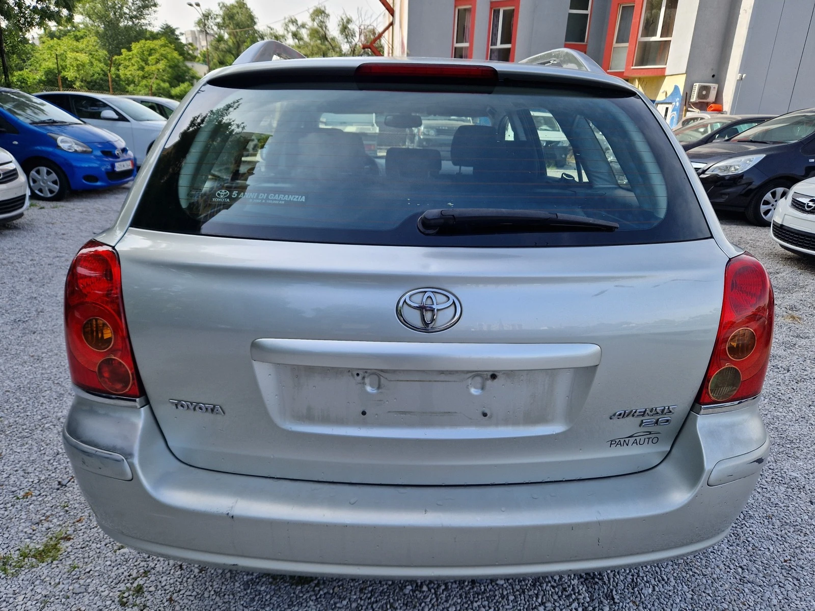 Toyota Avensis 2.0D4D - изображение 6