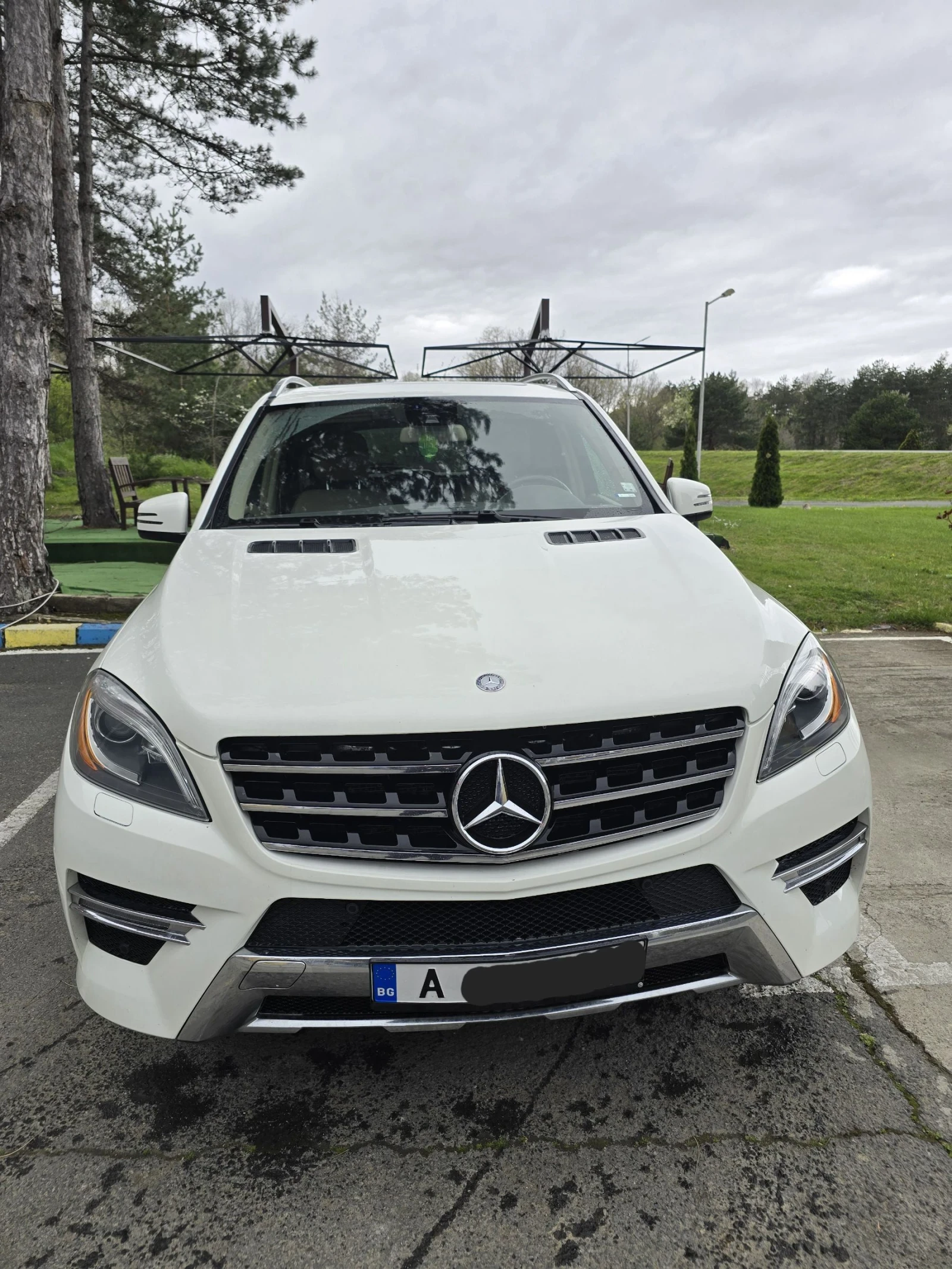 Mercedes-Benz ML 550  - изображение 2