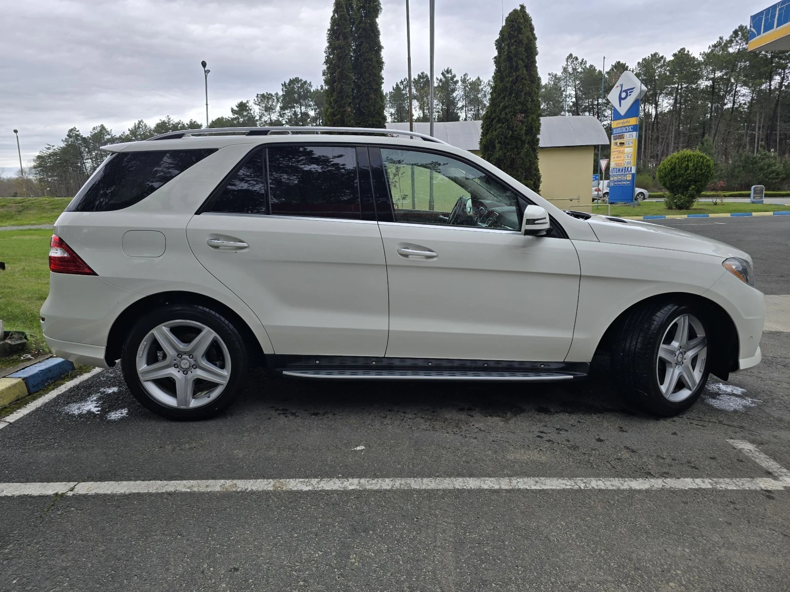 Mercedes-Benz ML 550  - изображение 8