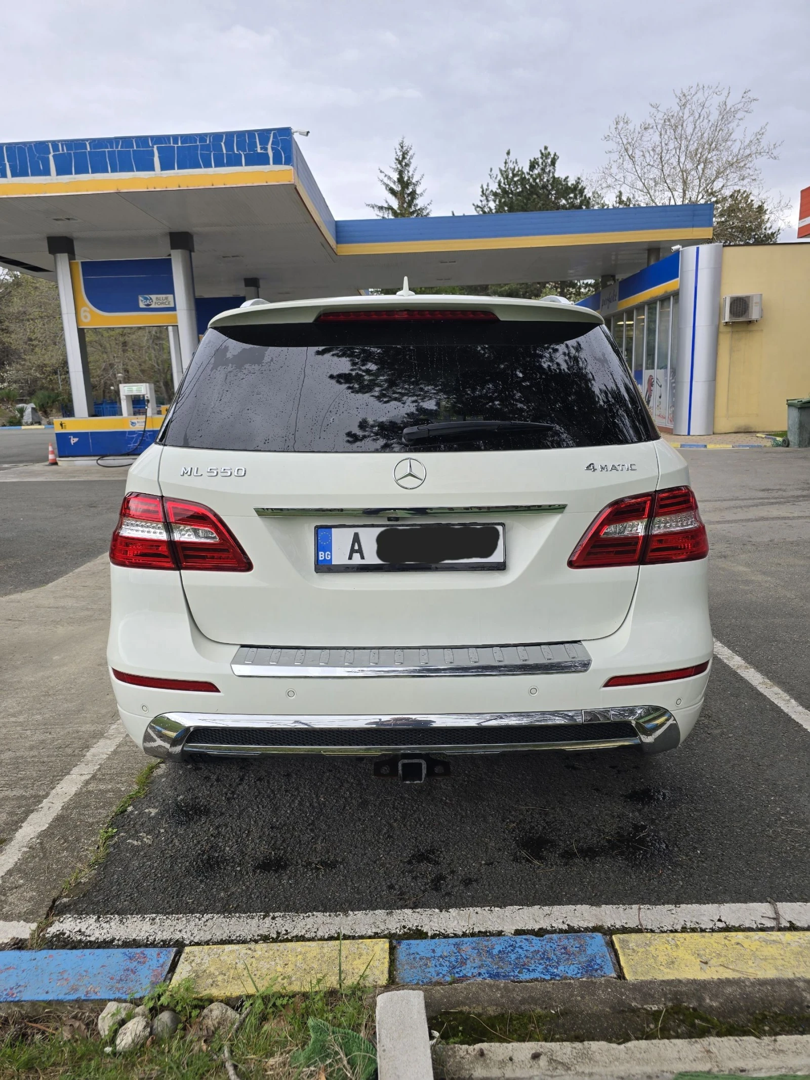Mercedes-Benz ML 550  - изображение 6