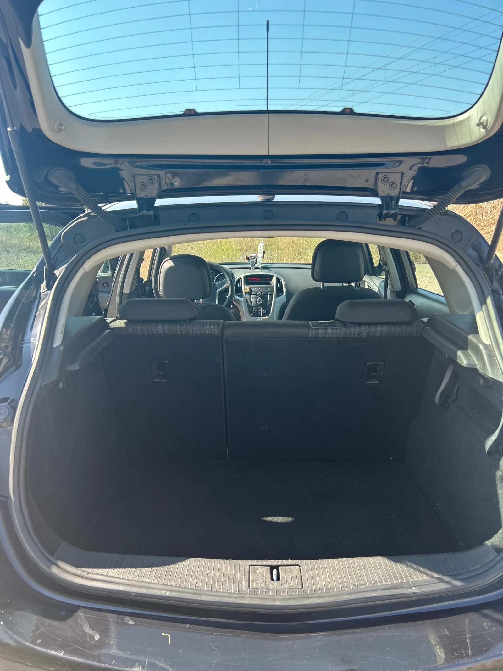 Opel Astra 1.7 CDTI - изображение 6