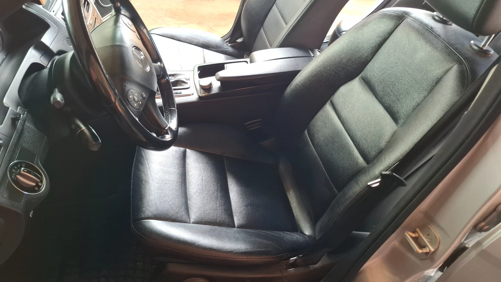 Mercedes-Benz C 220  - изображение 8