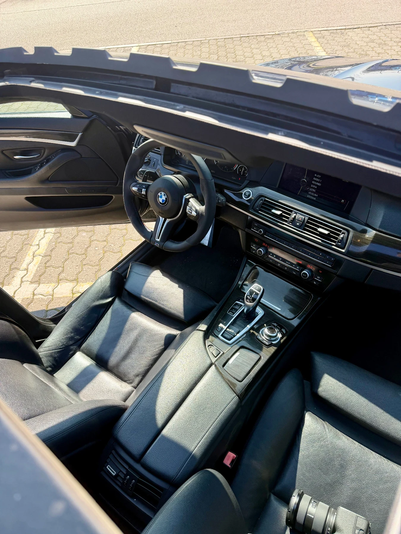 BMW 530 OBSLUJENA!LIZING!ACRAPOVIC! - изображение 2