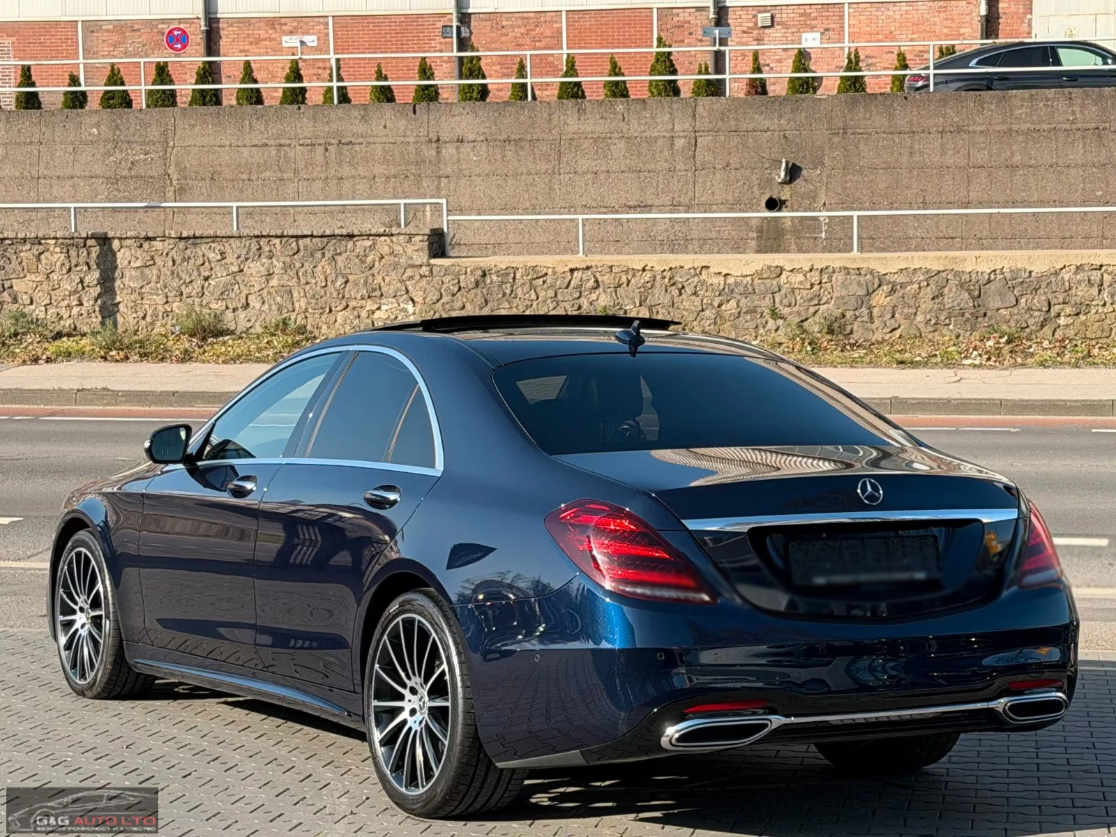 Mercedes-Benz S 350 d/4MATIC/286HP/AMG/BURM/MEMO/PANO/360/904g, снимка 4 - Автомобили и джипове - 53820304
