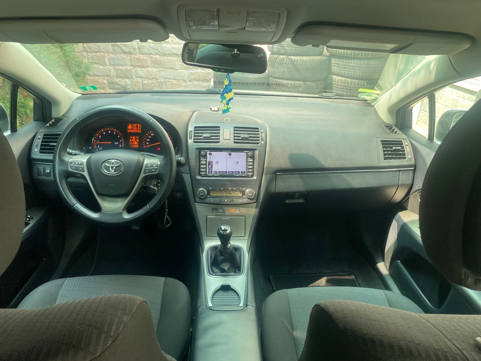 Toyota Avensis 1.8 VVT-i, снимка 7 - Автомобили и джипове - 53860112