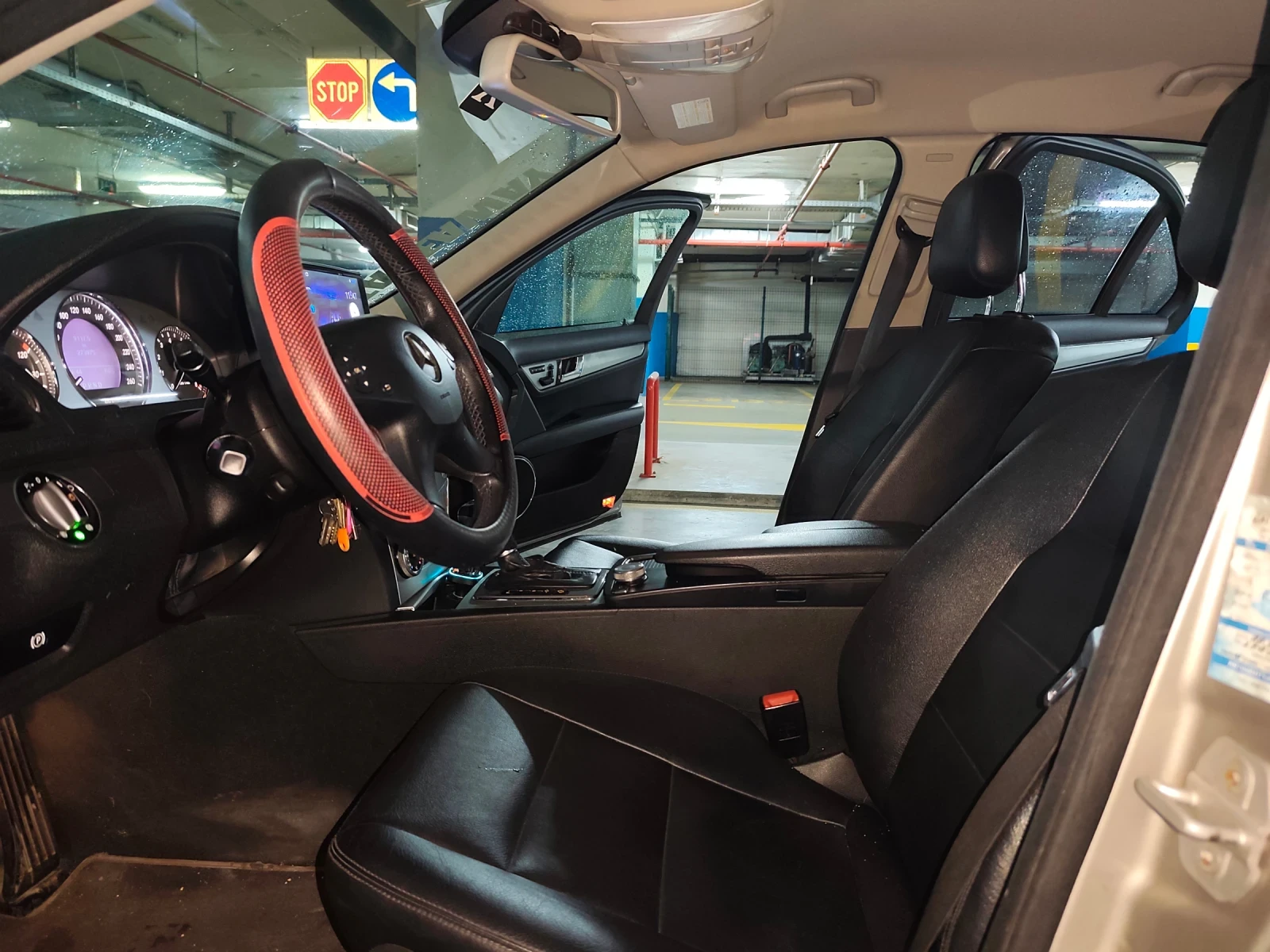 Mercedes-Benz C 280, снимка 8 - Автомобили и джипове - 54072428