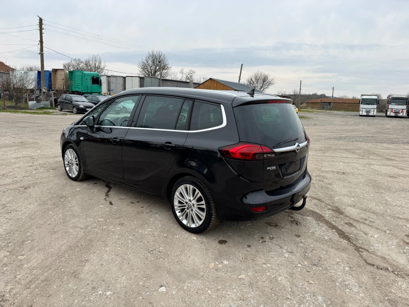 Opel Zafira, снимка 3 - Автомобили и джипове - 54162349