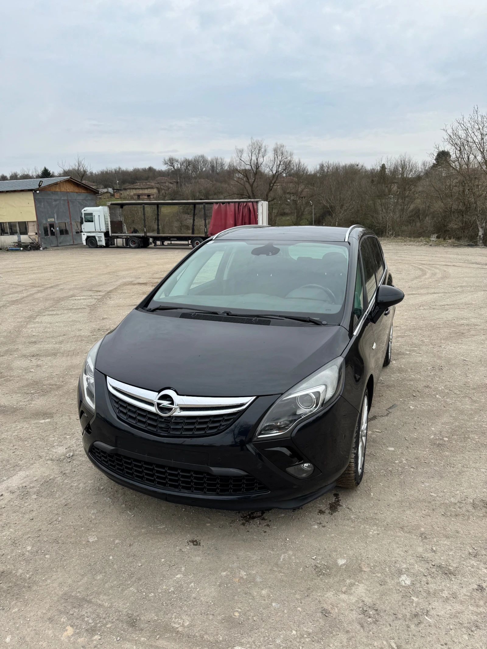Opel Zafira undefined | Auto.bg — изображение 1