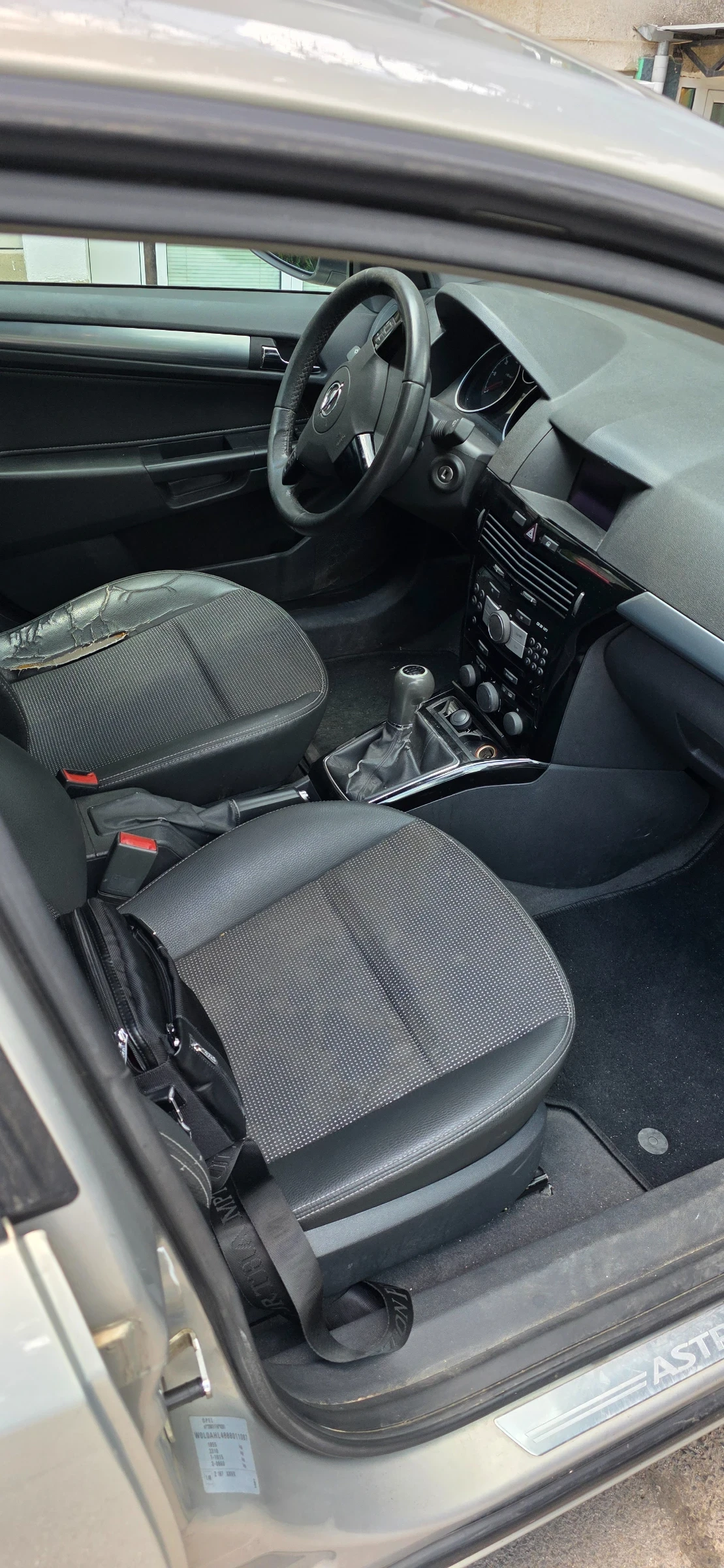 Opel Astra, снимка 9 - Автомобили и джипове - 55002296
