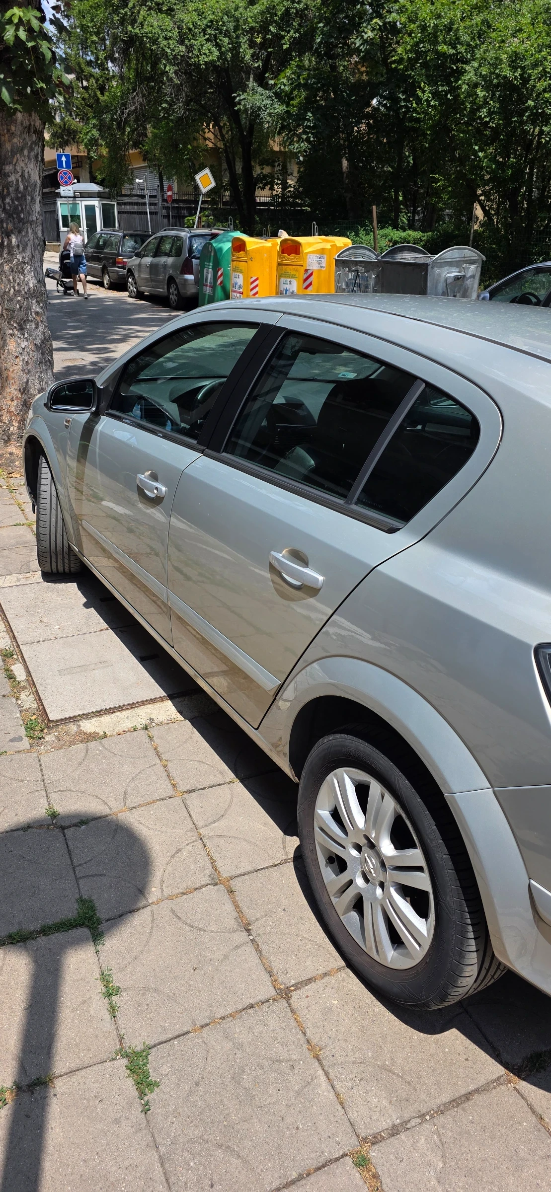 Opel Astra, снимка 4 - Автомобили и джипове - 55002296
