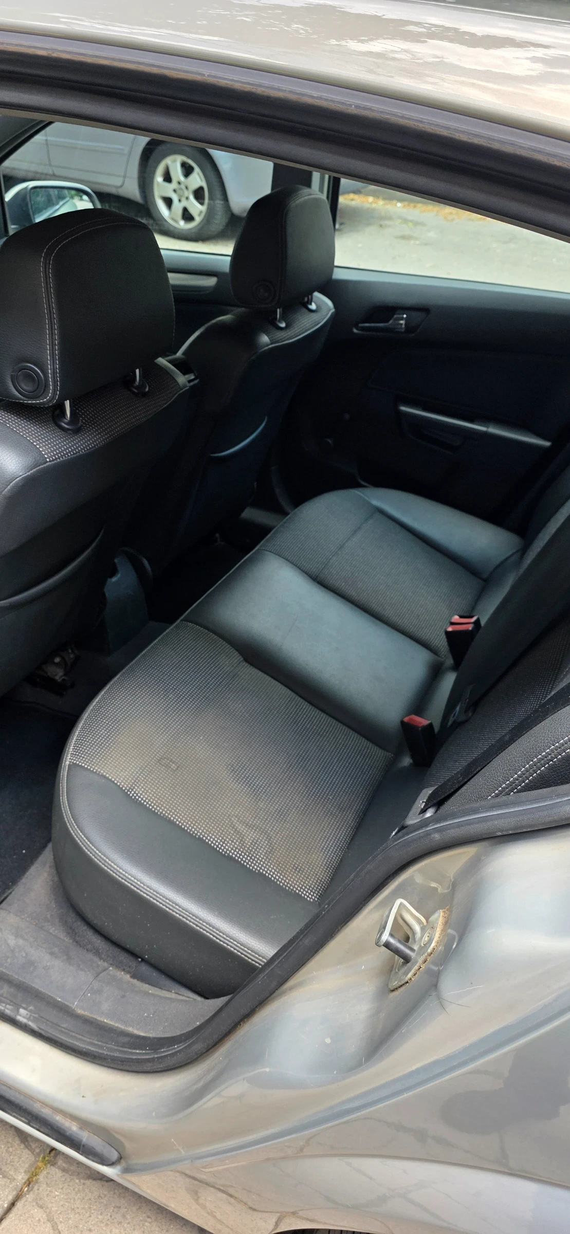 Opel Astra, снимка 11 - Автомобили и джипове - 55002296