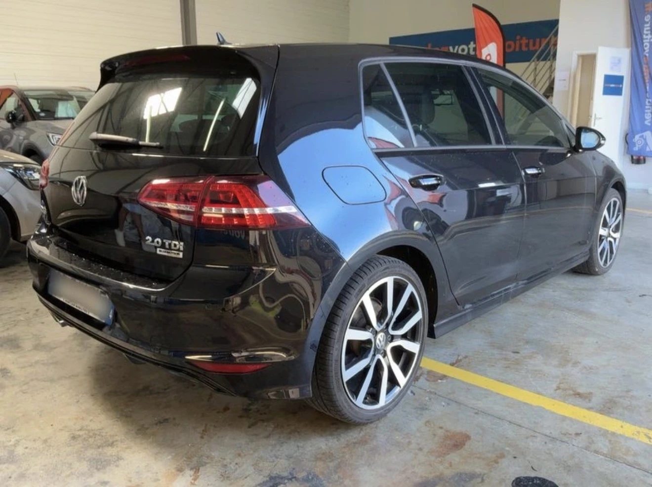 VW Golf 2.0TDi-R-Line-лизинг през Уникредит , снимка 6 - Автомобили и джипове - 55333892
