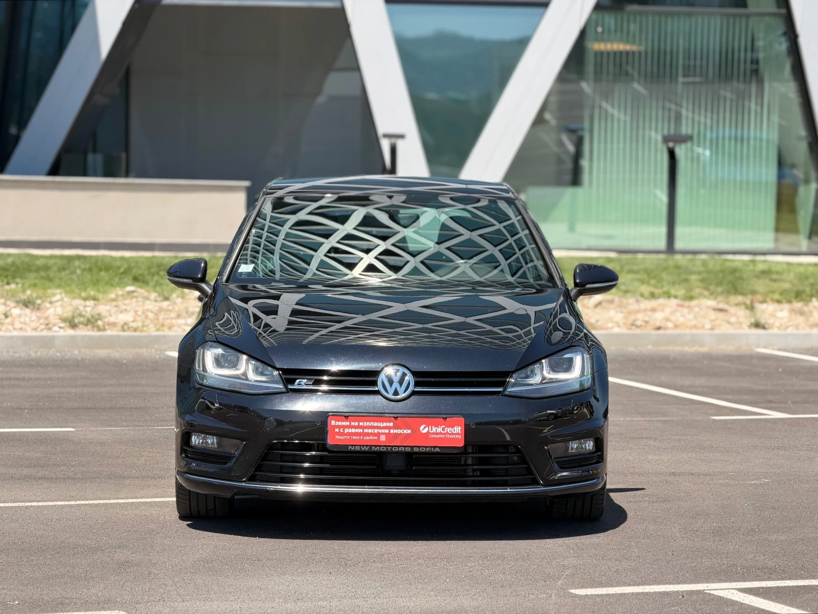 VW Golf 2.0TDi-R-Line-Юбилеен 152 брой от 400 , снимка 2 - Автомобили и джипове - 55333892