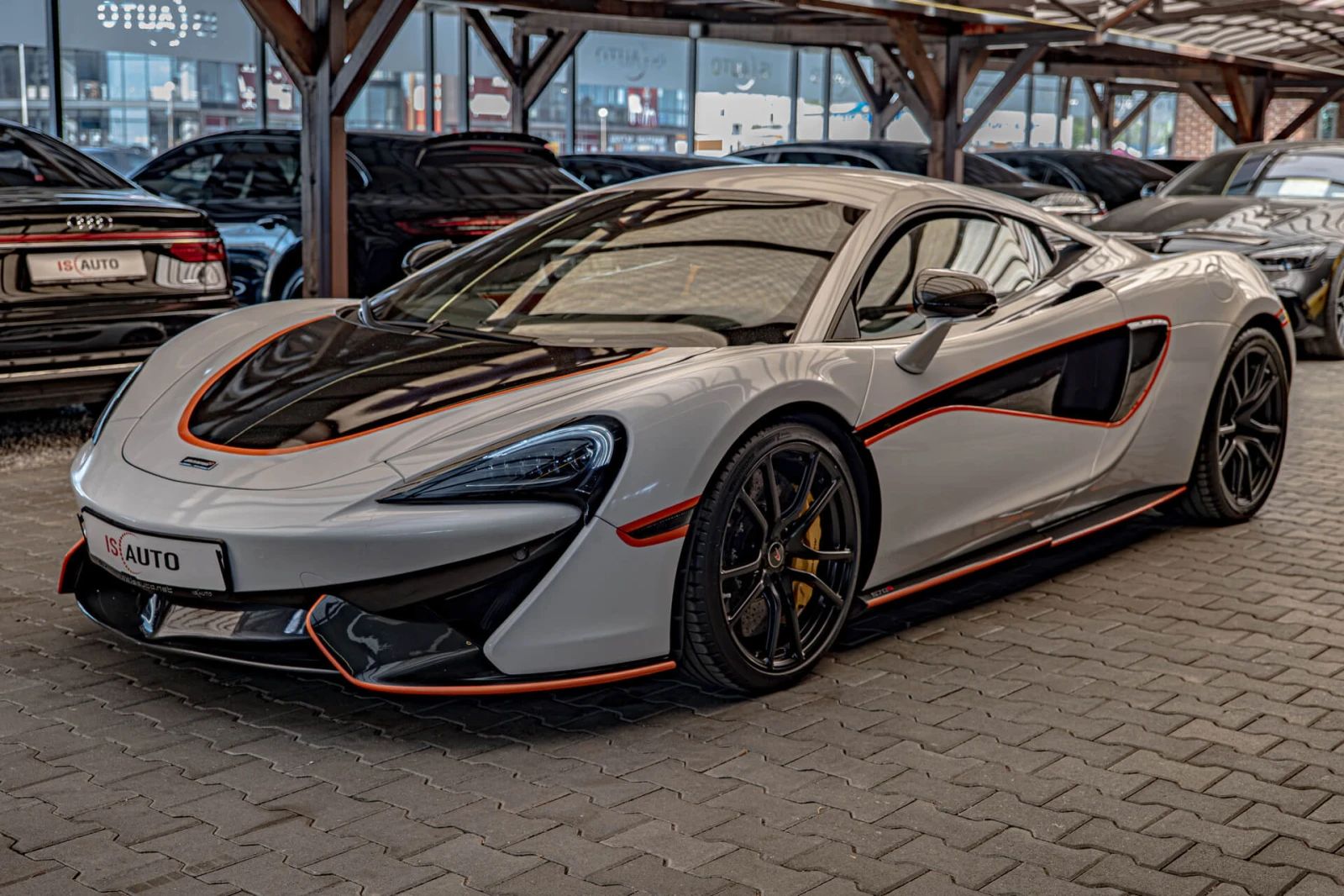 McLaren 570S Coupe 3.8 V8/Virtual/Carbon/Керамика/Bower&Wilkins/, снимка 3 - Автомобили и джипове - 55674235