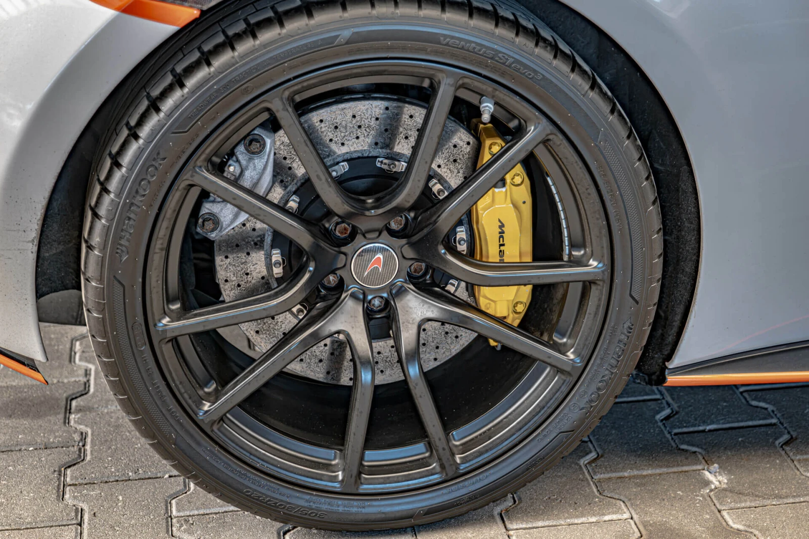 McLaren 570S Coupe 3.8 V8/Virtual/Carbon/Керамика/Bower&Wilkins/, снимка 7 - Автомобили и джипове - 55674235