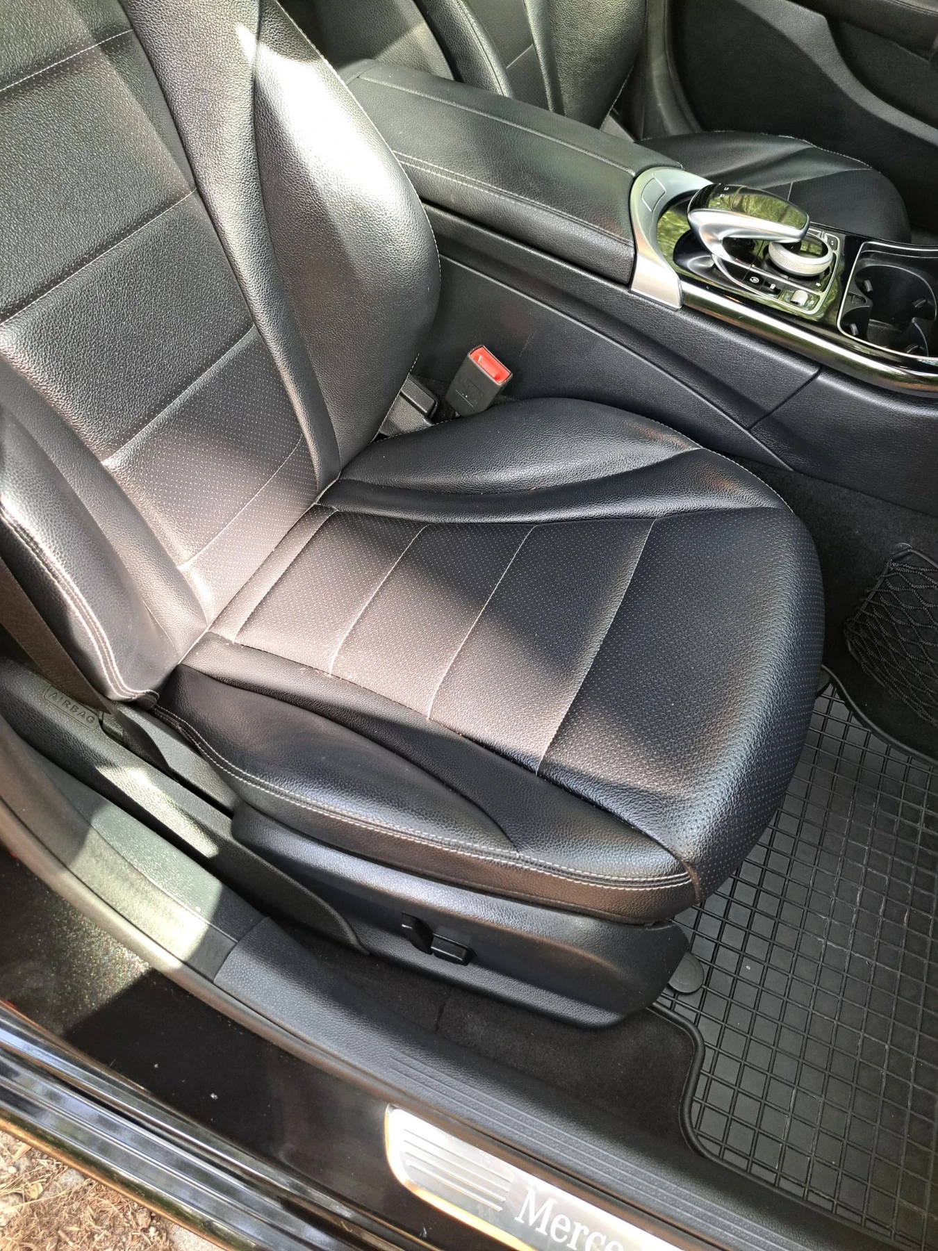 Mercedes-Benz C 220 AMG, снимка 15 - Автомобили и джипове - 55866338