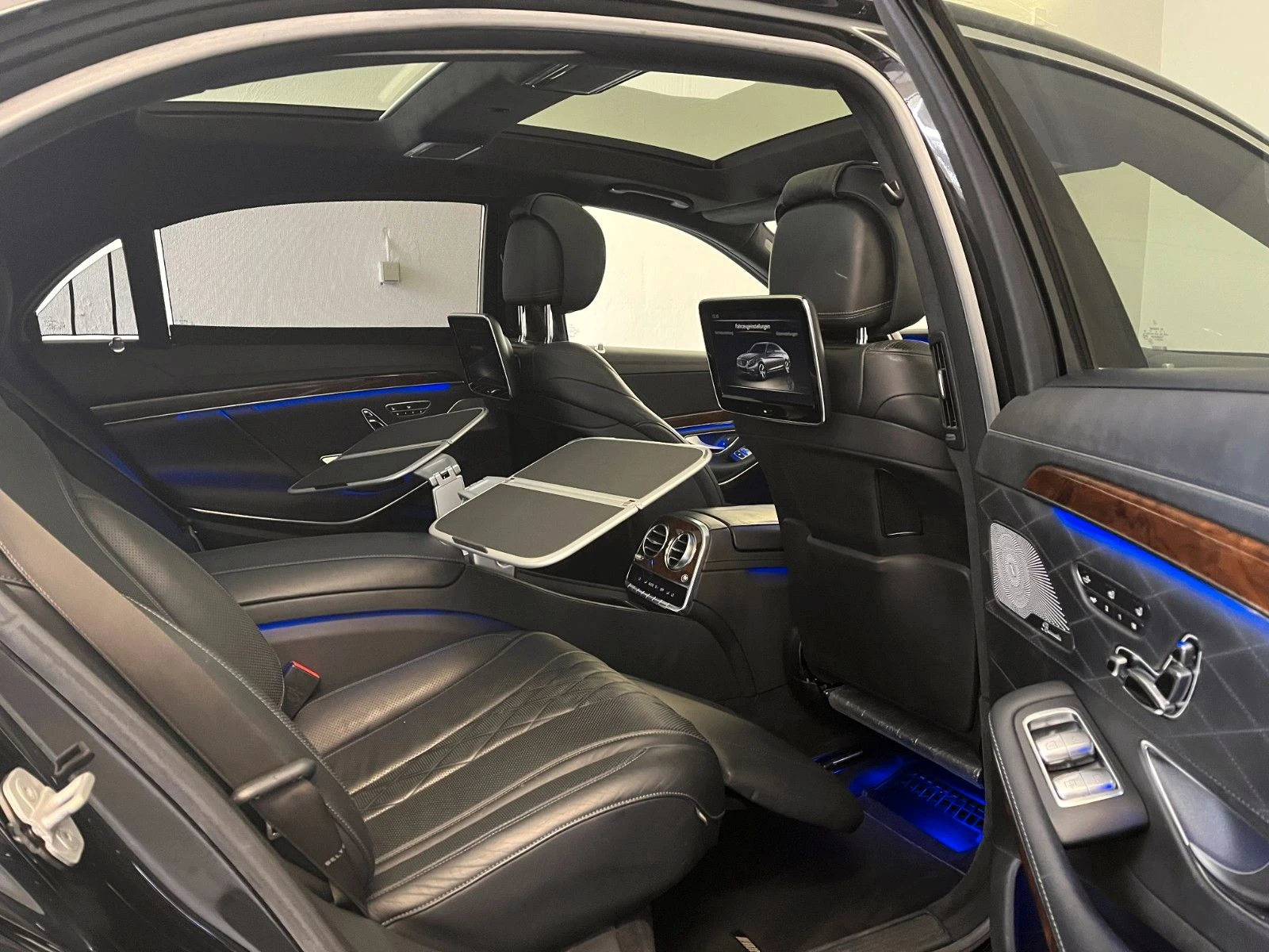Mercedes-Benz S 500 4M* LANG* AMG* * FirstClas* FOND* 360 * Night* Pan, снимка 3 - Автомобили и джипове - 55924472