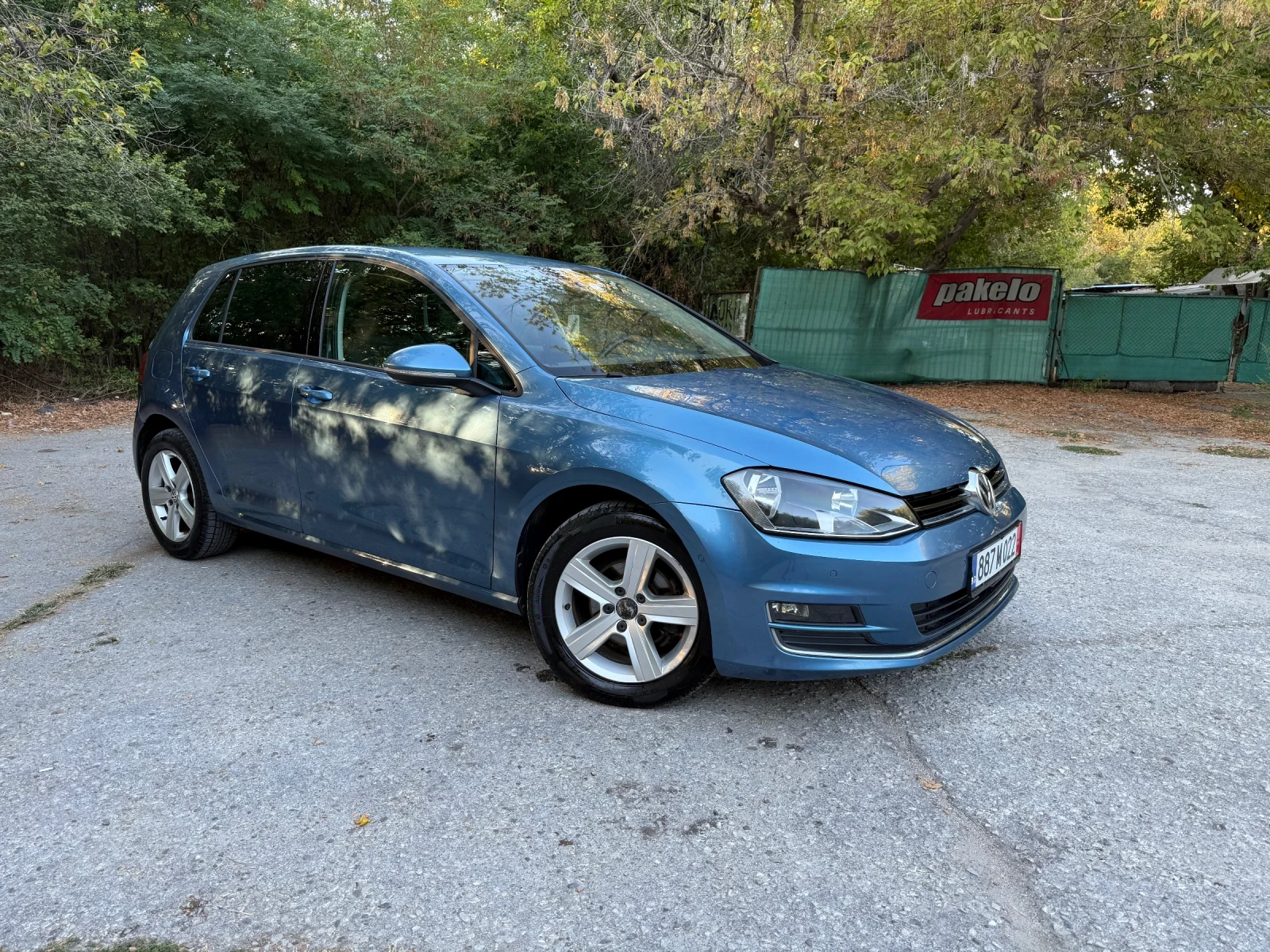 VW Golf 1.6 TDI/HIGHLINE/DISTRONIC, снимка 3 - Автомобили и джипове - 56133940