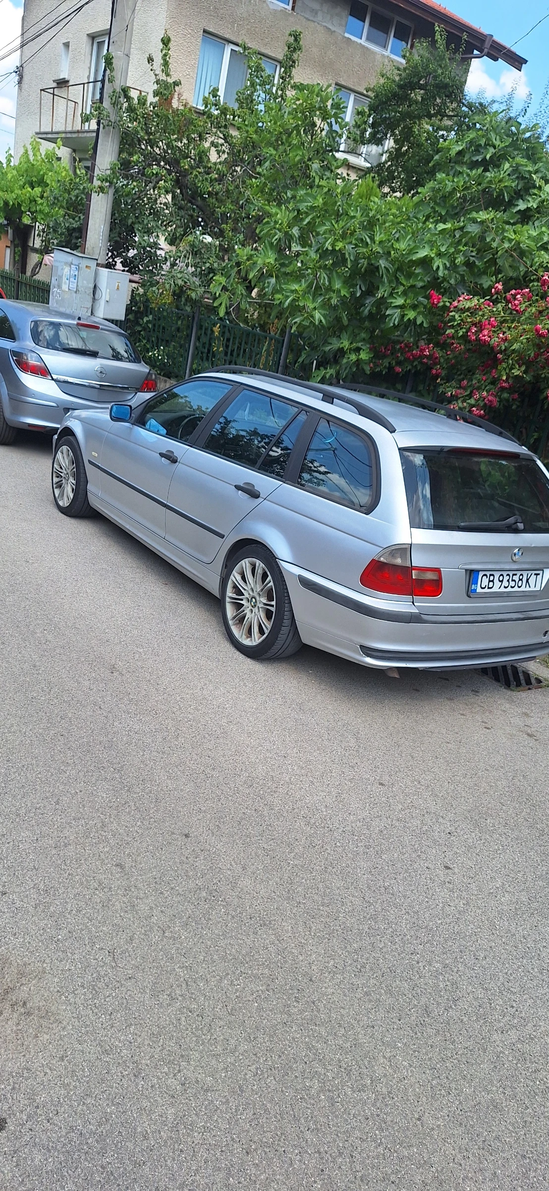 BMW 320, снимка 2 - Автомобили и джипове - 56204347