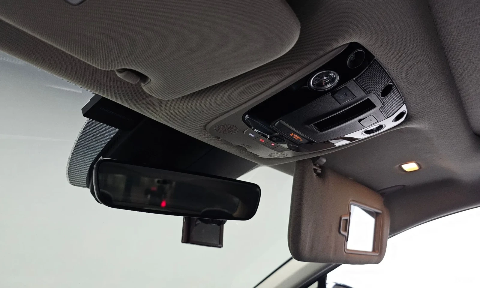 Kia K5 Signature\FULL EXTRI\360 Камери, снимка 17 - Автомобили и джипове - 56326578
