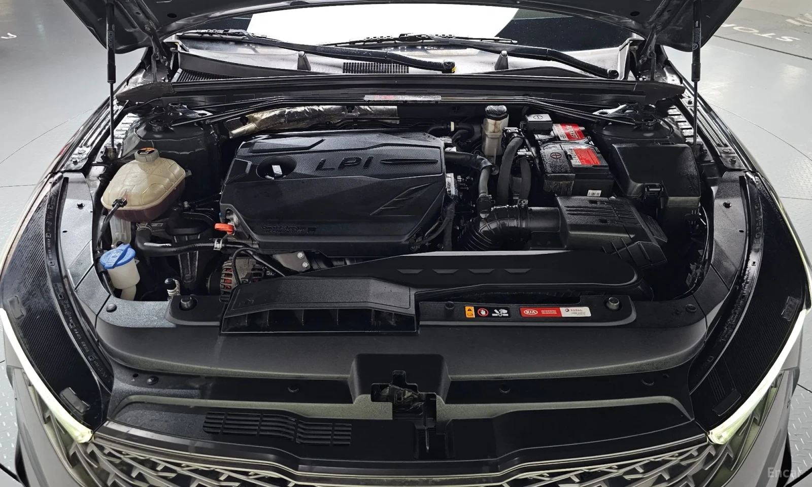 Kia K5 Signature\FULL EXTRI\360 Камери, снимка 6 - Автомобили и джипове - 56326578