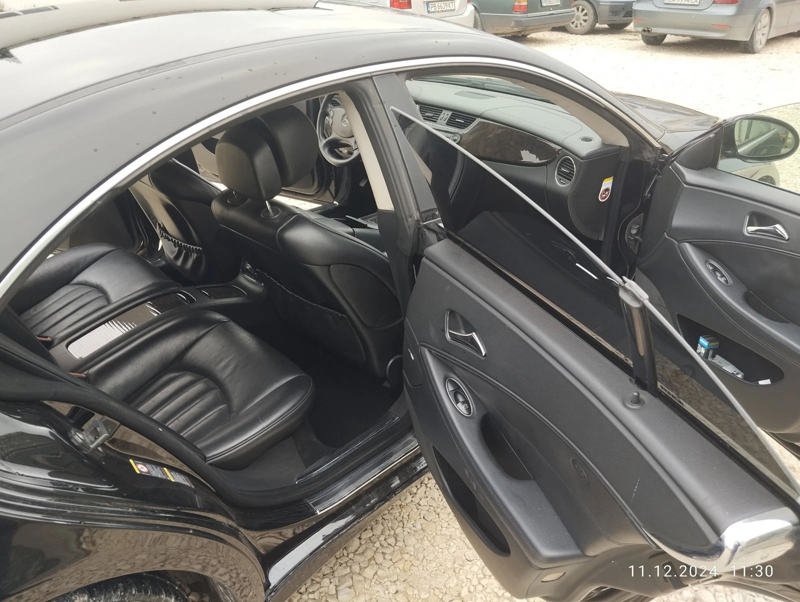 Mercedes-Benz CLS 320, снимка 9 - Автомобили и джипове - 56599823