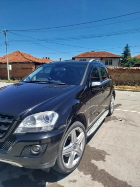 Mercedes-Benz ML 350 Десен волан!, снимка 2
