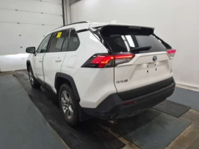 Toyota Rav4 * Hybrid XLE * CARFAX *  ОПЦИЯ ЗА ФИНАНСИРАНЕ, снимка 2