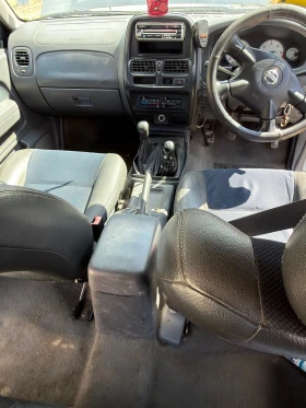 Nissan Navara - 7500 € / 14668.73 лв. - 92132623 12