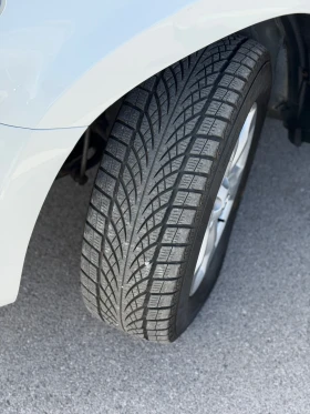 Toyota Rav4 2.2D4D* CROSSOVER* КРУИЗ * ЛИЗИНГ* ТОП СЪСТОЯНИЕ*  - 6999 € / 13688.85 лв. - 36115532 16