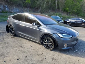 ����� �� �������� �� Tesla Model X 90D