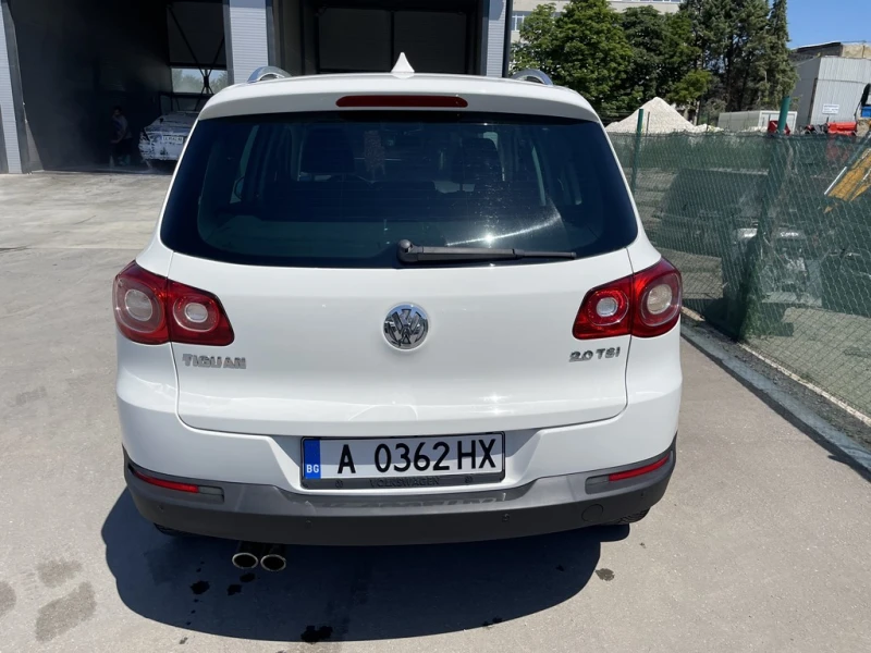 VW Tiguan 2.0TSI 200HP 4MOTION, снимка 4 - Автомобили и джипове - 47953553