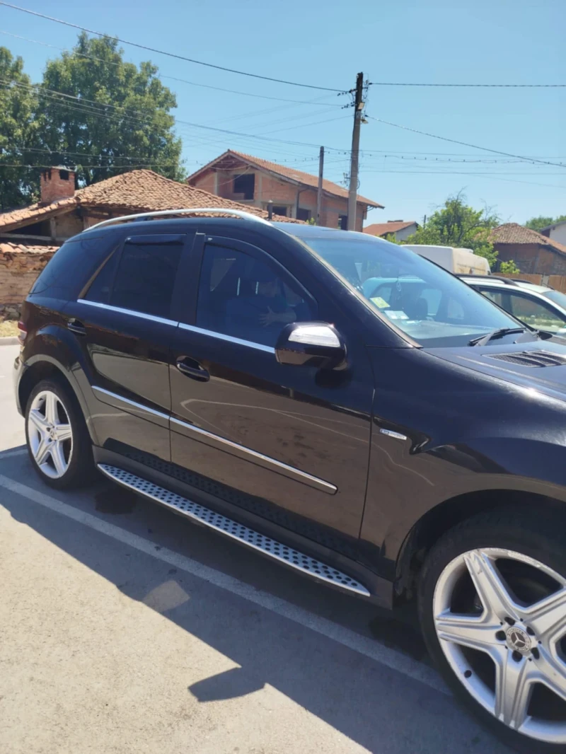 Mercedes-Benz ML 350 Десен волан!, снимка 5 - Автомобили и джипове - 50909461