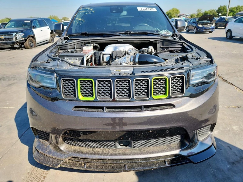 Jeep Grand cherokee TRACKHAWK / 6.2 SUPERCHARGER , снимка 2 - Автомобили и джипове - 52628229