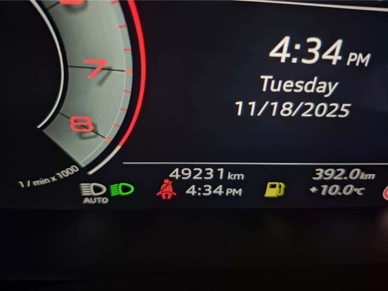 Audi Q7 quattro Technik  CARFAX, снимка 16 - Автомобили и джипове - 53066737