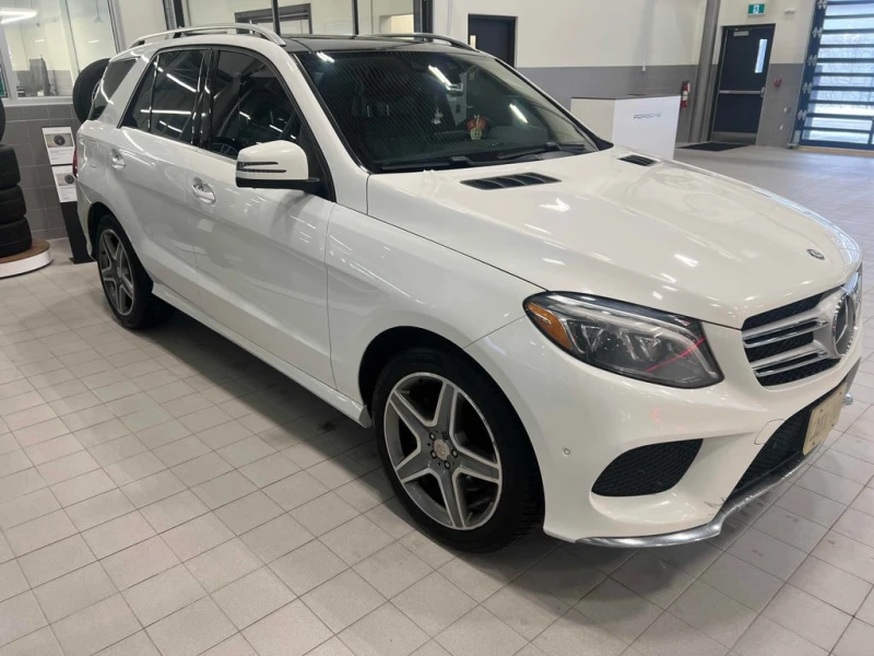 Mercedes-Benz GLE 350 350d  CARFAX, снимка 3 - Автомобили и джипове - 53141560