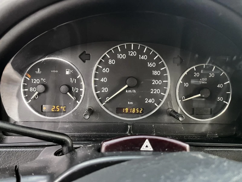 Mercedes-Benz ML 163, снимка 5 - Автомобили и джипове - 53142499