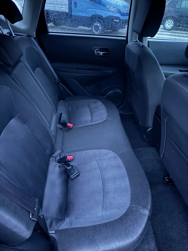 Nissan Qashqai 2.0 DCI * Автоматик* 4Х4, снимка 13 - Автомобили и джипове - 53418488