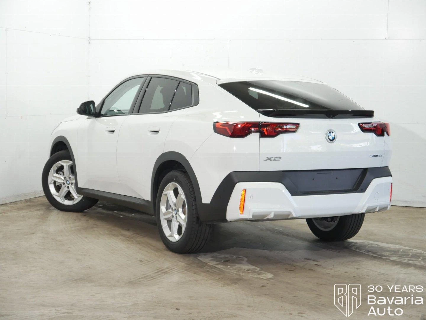 BMW X2 20i sDrive  Steptronic - изображение 2