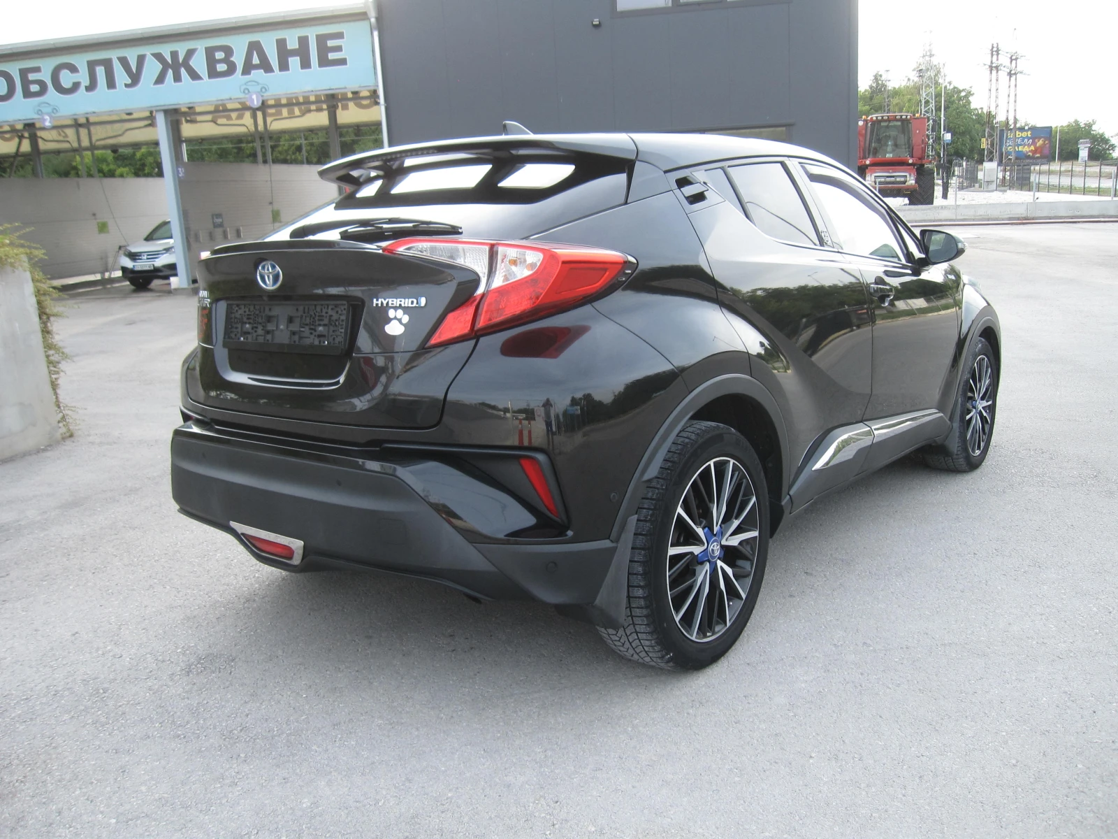 Toyota C-HR 1, 8-Хибрид, Кожа, Подгрев - изображение 4