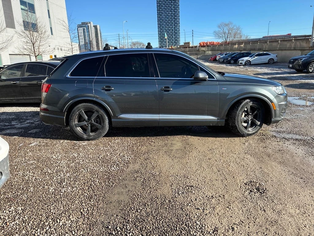Audi Q7 3.0T Technik  CARFAX - изображение 3